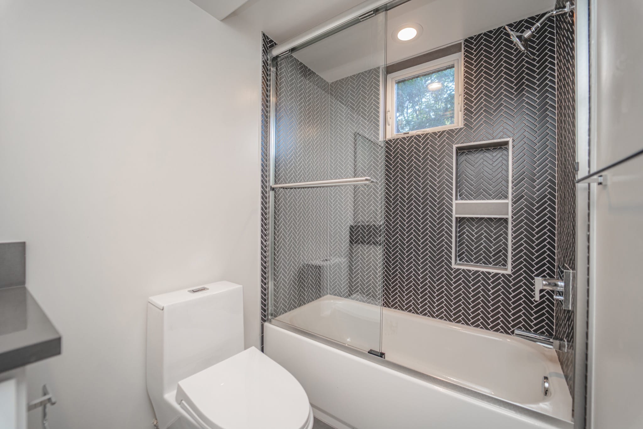 2117 Holly Drive, Los Angeles, California 90068