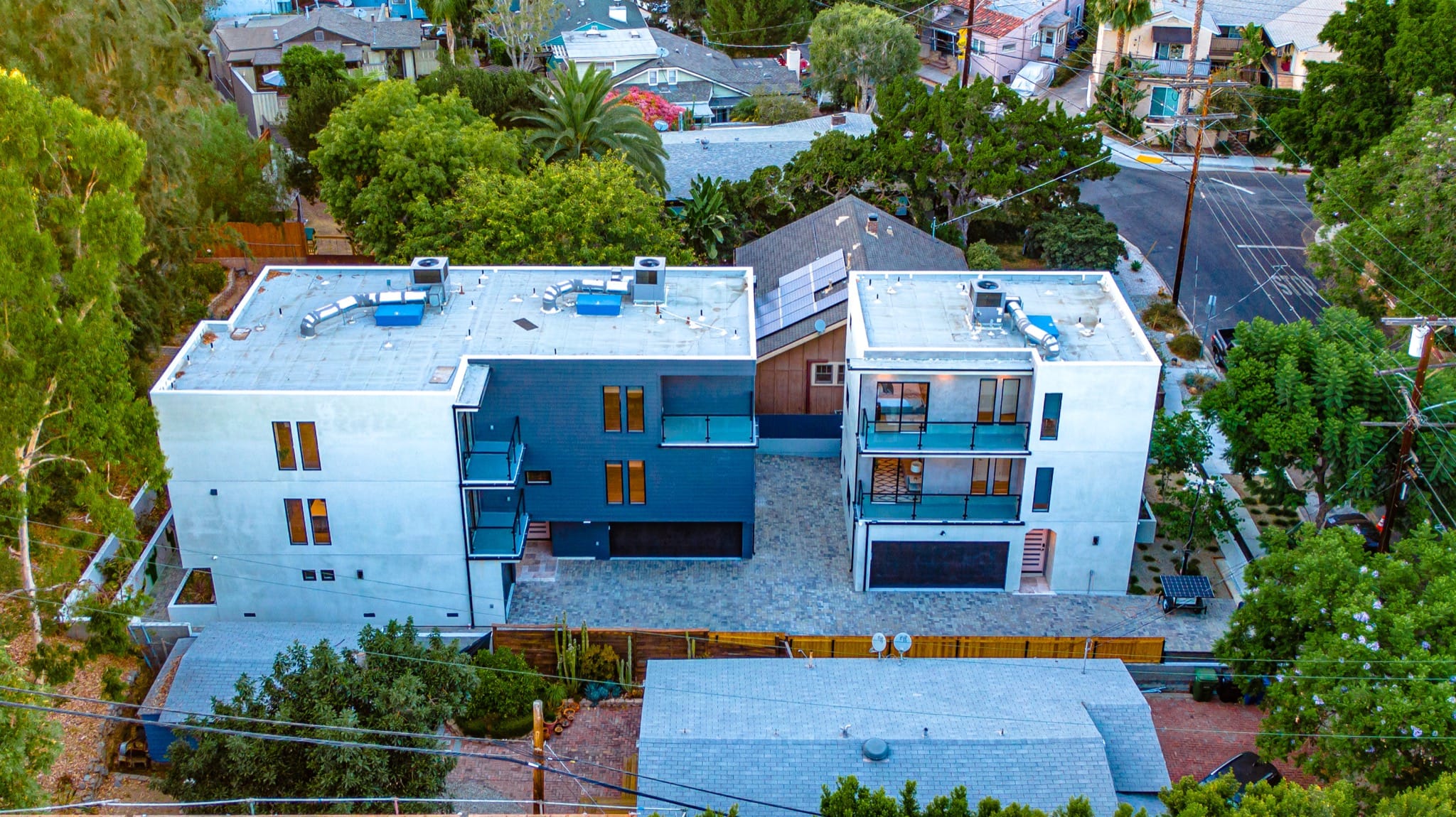 2117 Holly Drive, Los Angeles, California 90068