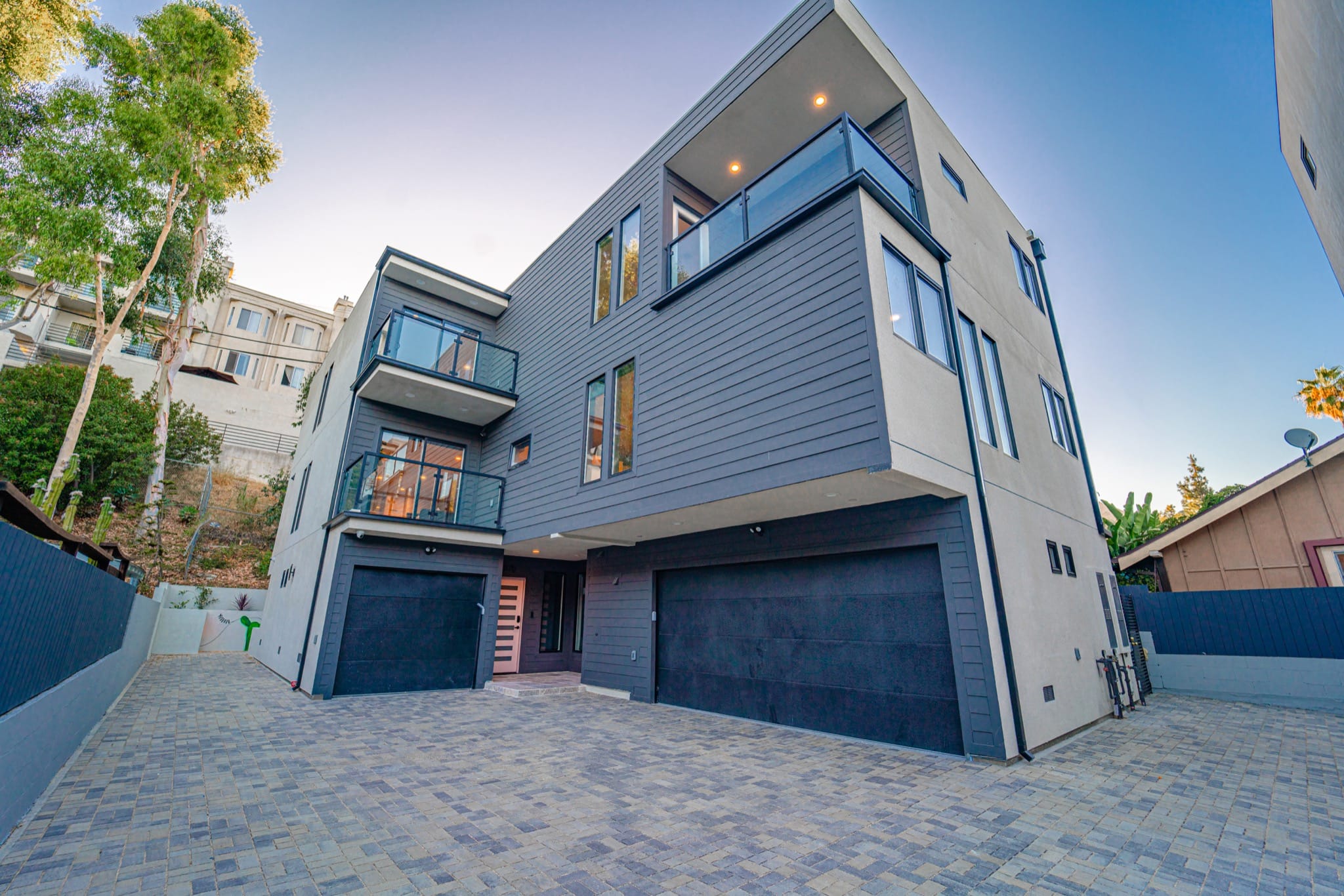 2117 Holly Drive, Los Angeles, California 90068