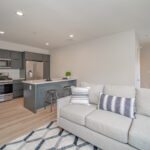 2115 Holly Dr, Los Angeles, CA 90068