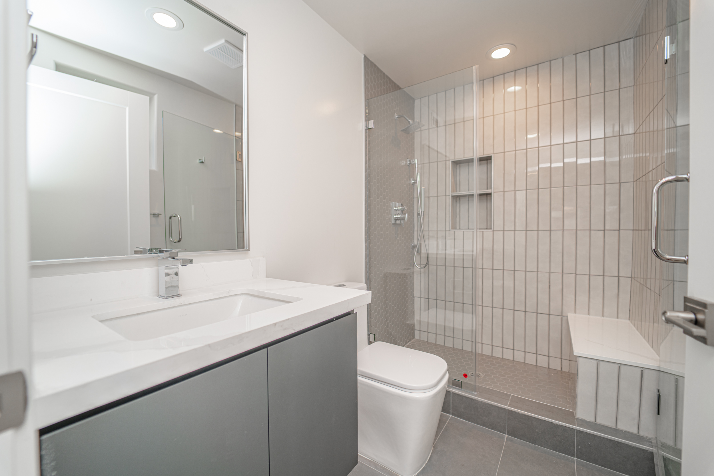 2115 Holly Dr, Los Angeles, CA 90068