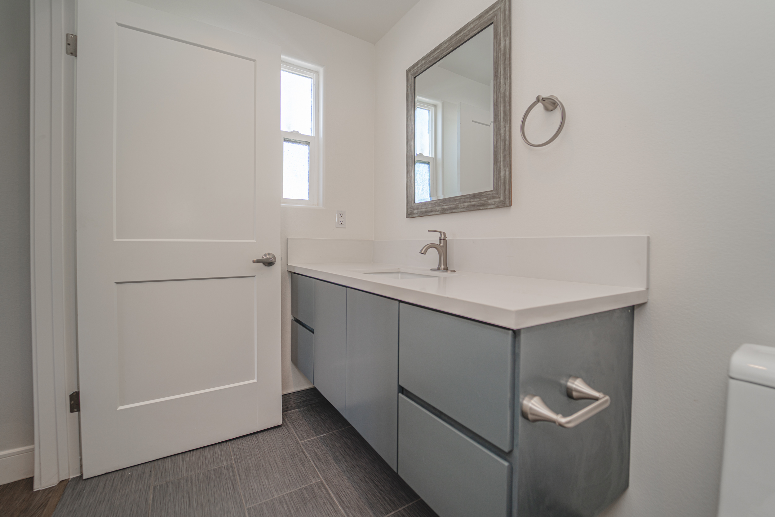 4526 Saint Charles Place, Los Angeles, CA 90019