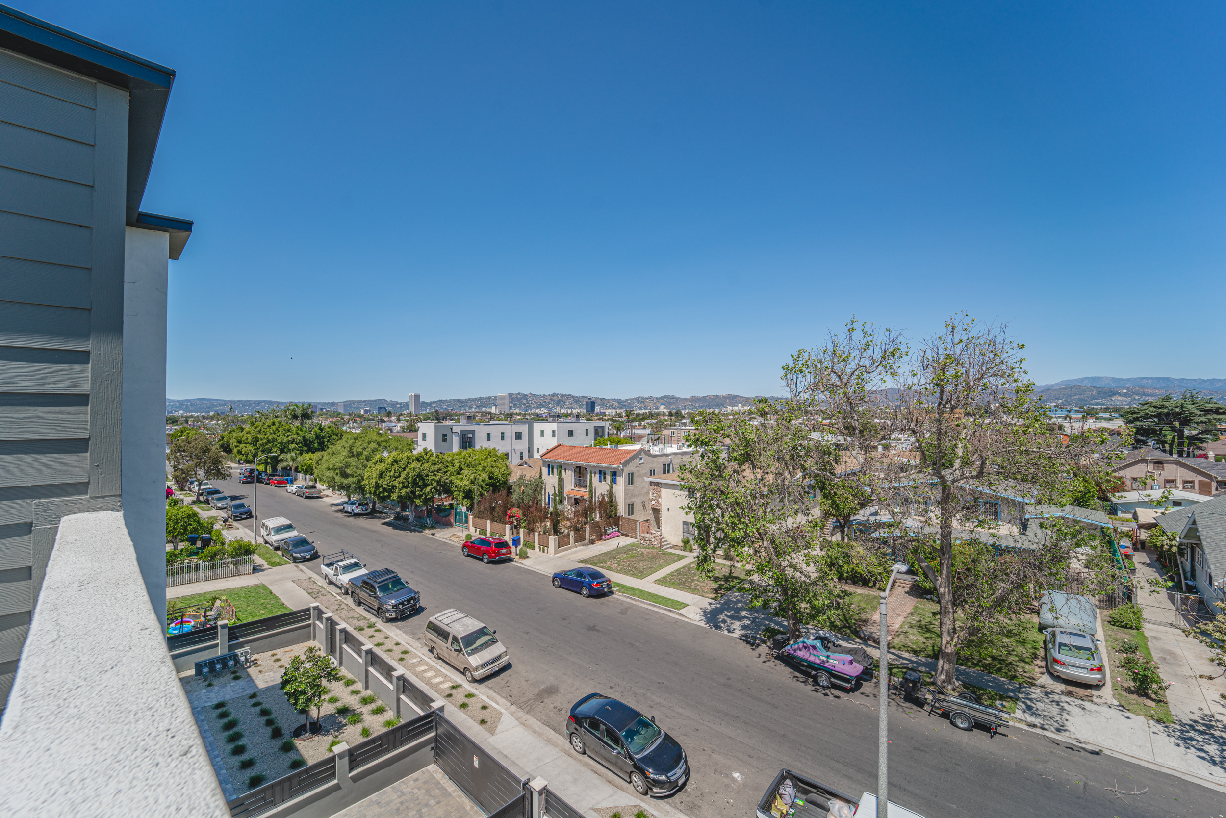 4526 Saint Charles Place, Los Angeles, CA 90019