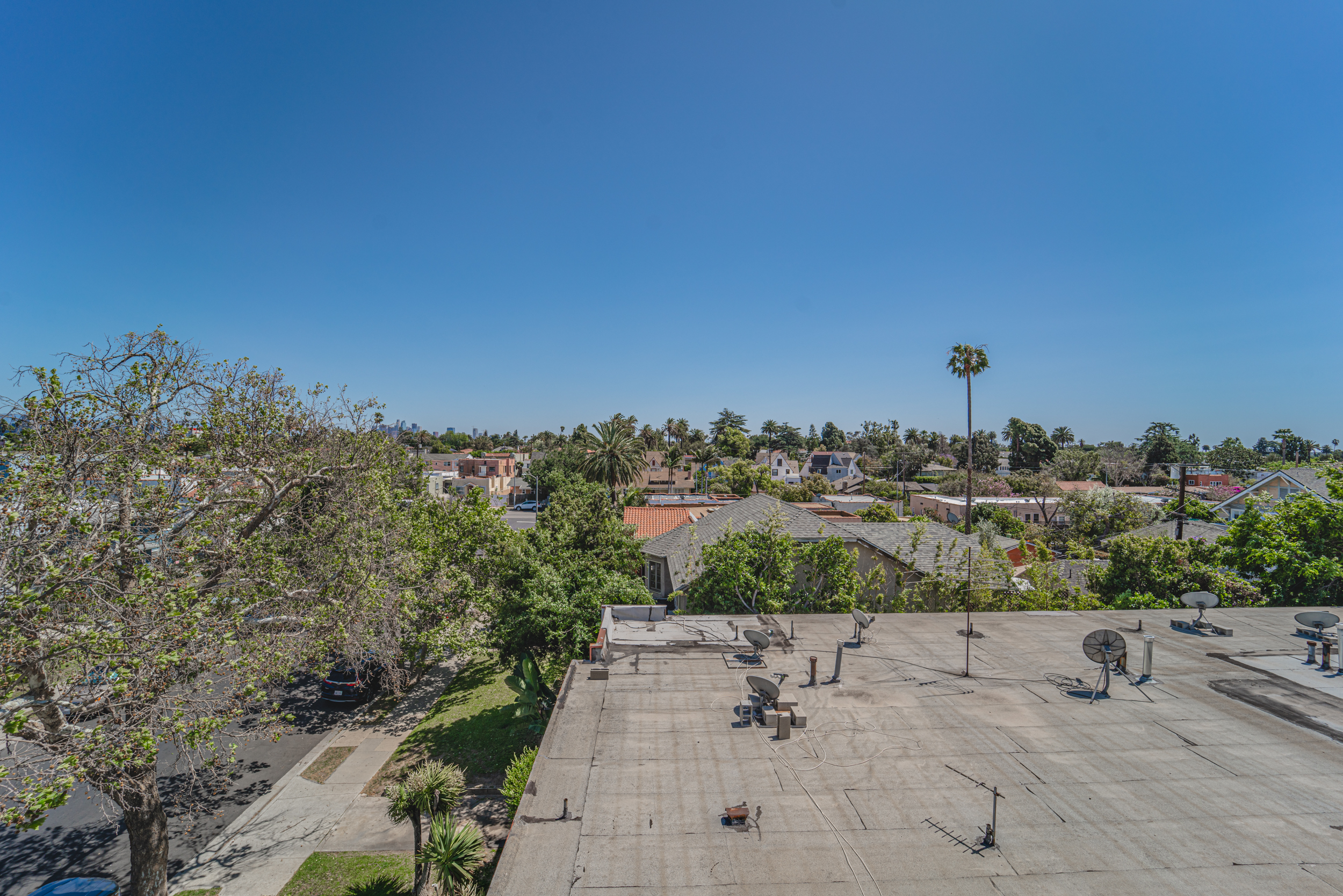 4526 Saint Charles Place, Los Angeles, CA 90019