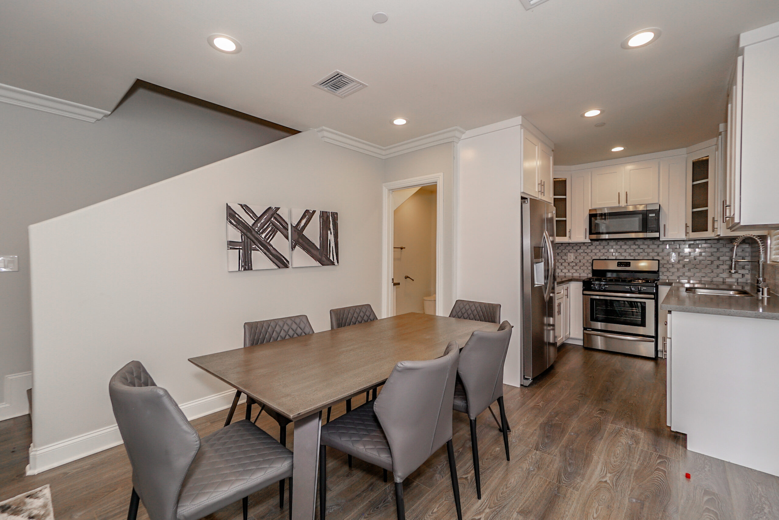1/2/7205 S La Cienaga Blvd, Los Angeles, CA 90045