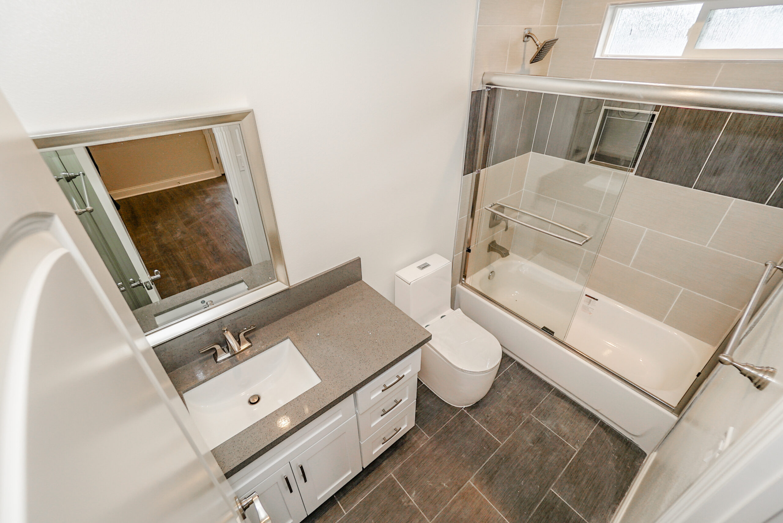 1/2/7205 S La Cienaga Blvd, Los Angeles, CA 90045