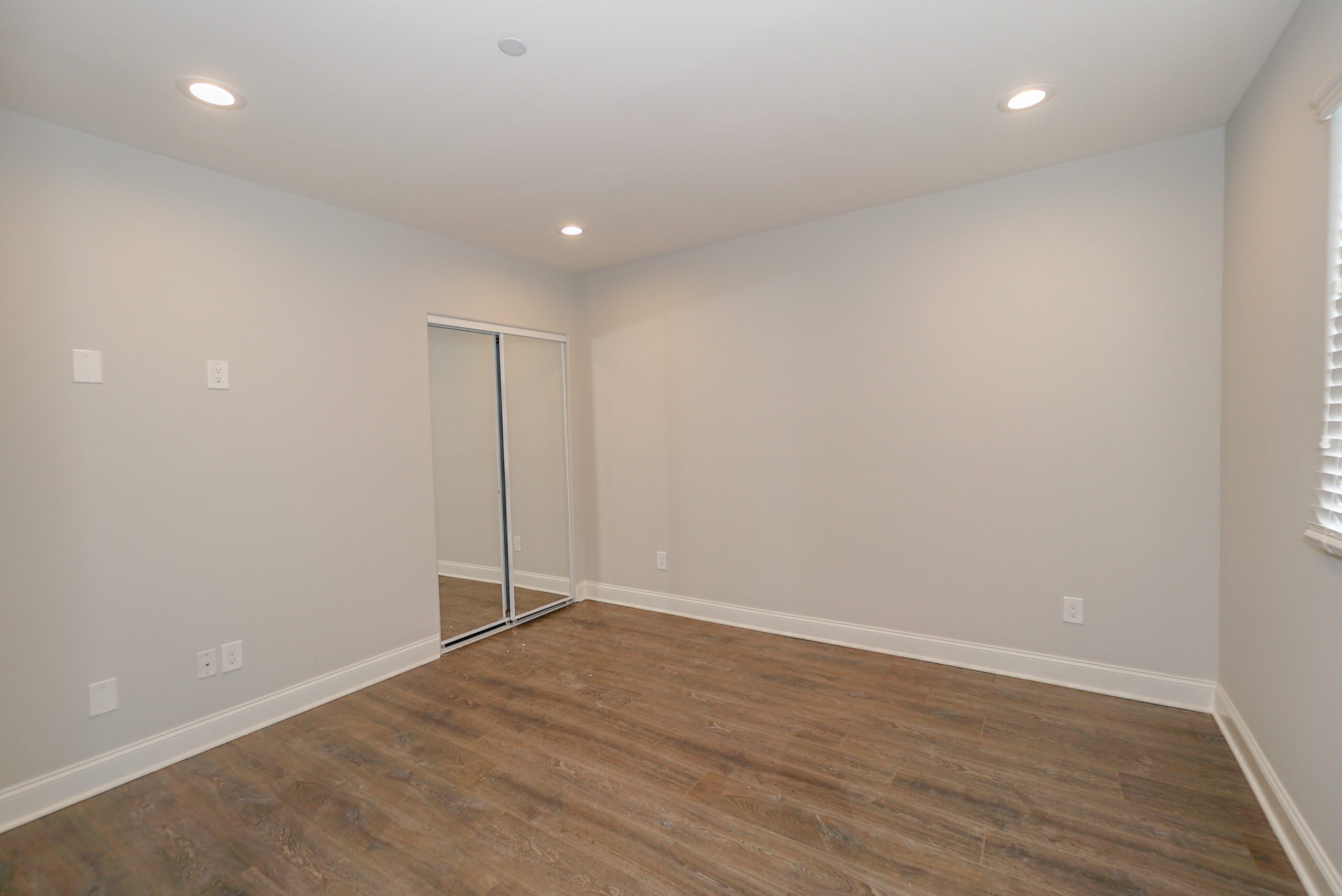 1/2/7205 S La Cienaga Blvd, Los Angeles, CA 90045