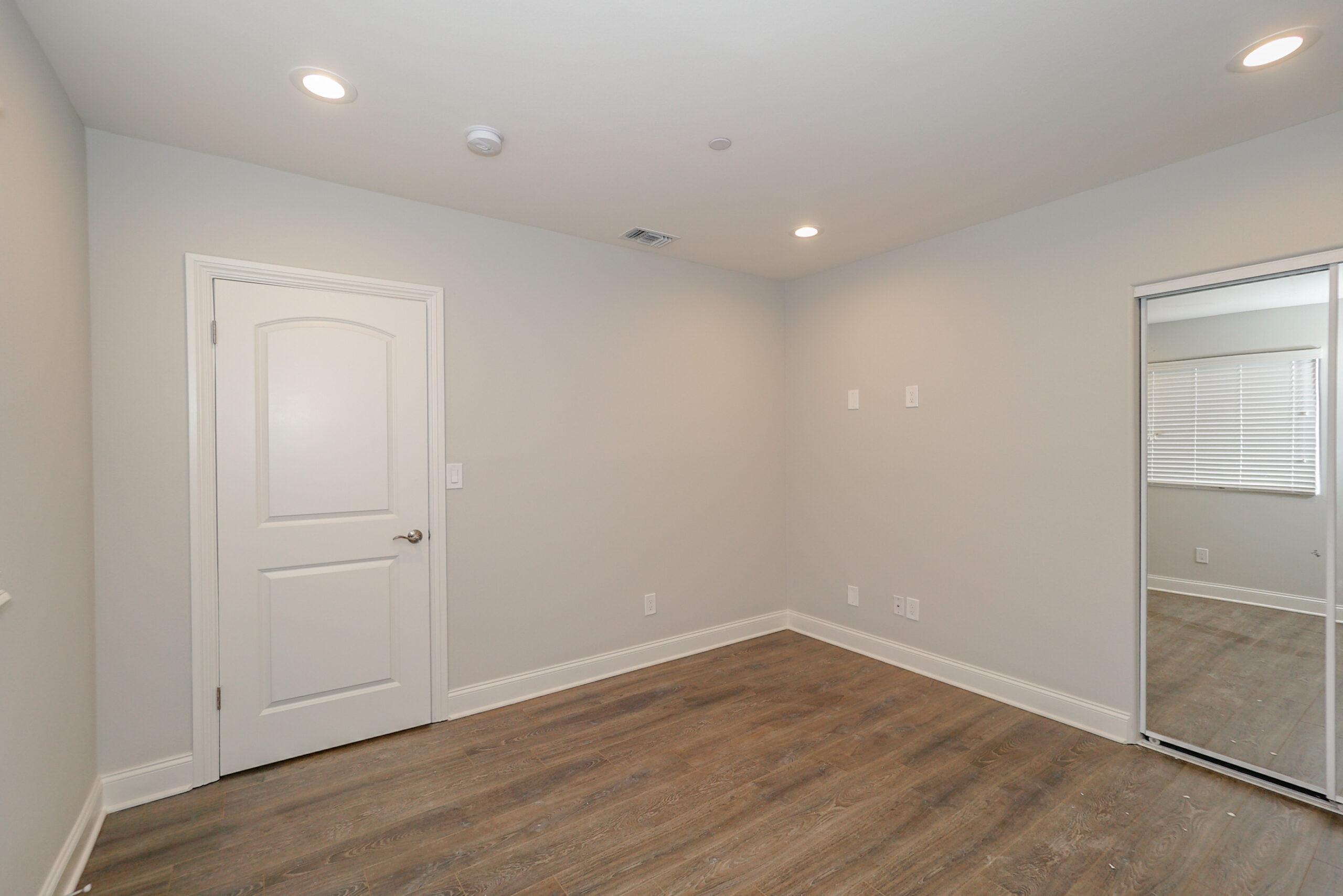 1/2/7205 S La Cienaga Blvd, Los Angeles, CA 90045