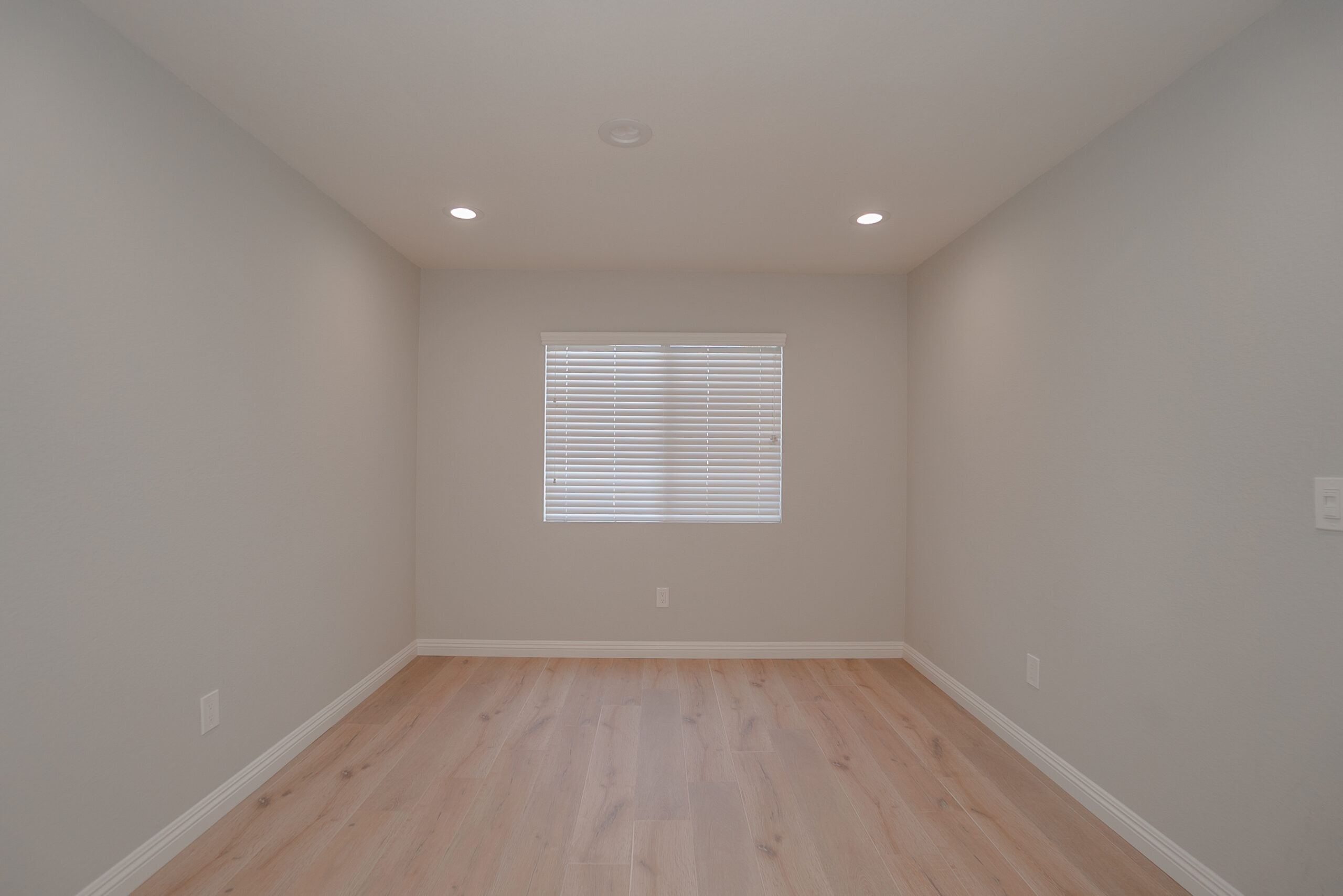 E/3640 Oak Creek Dr, Ontario, CA 91761