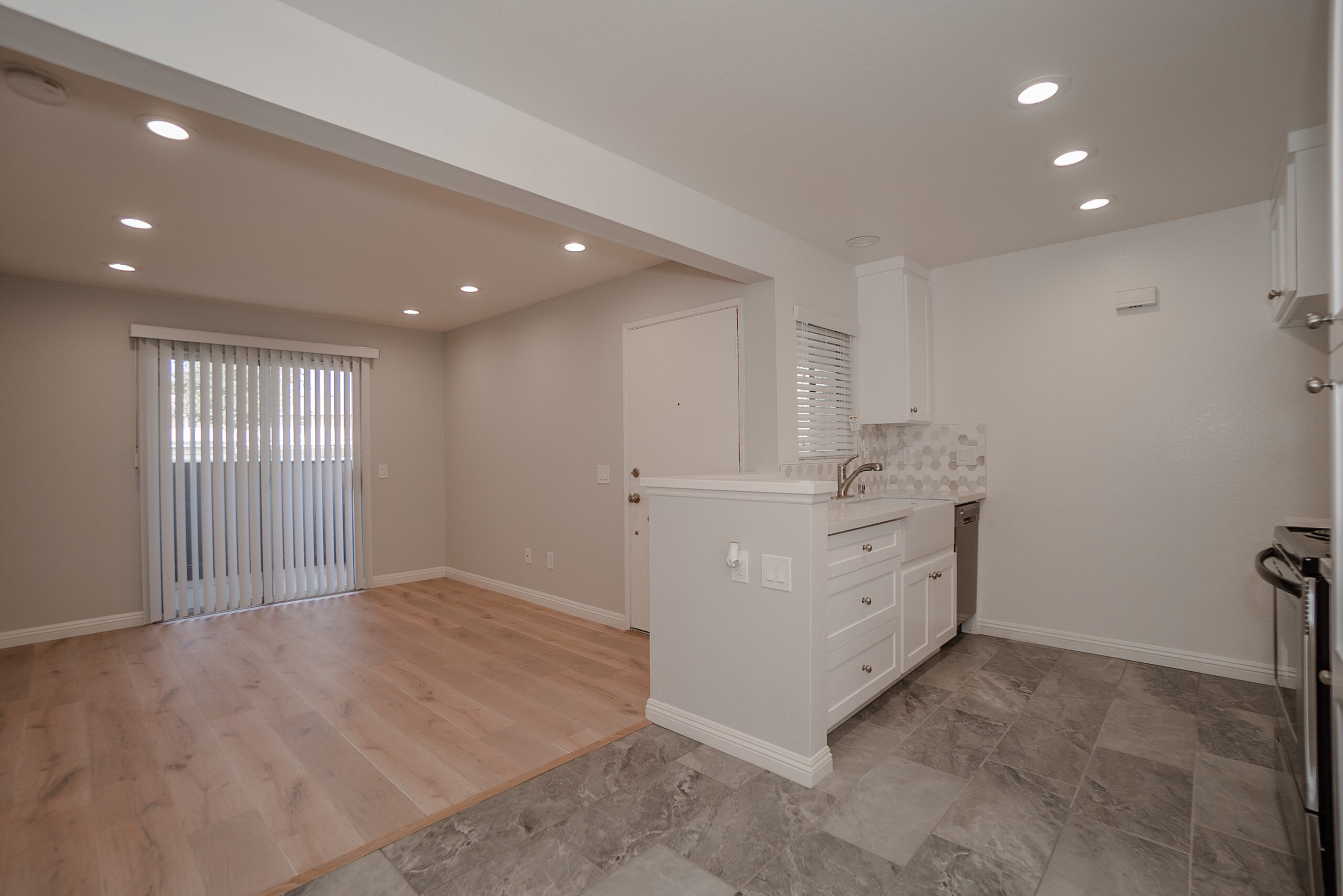 E/3640 Oak Creek Dr, Ontario, CA 91761