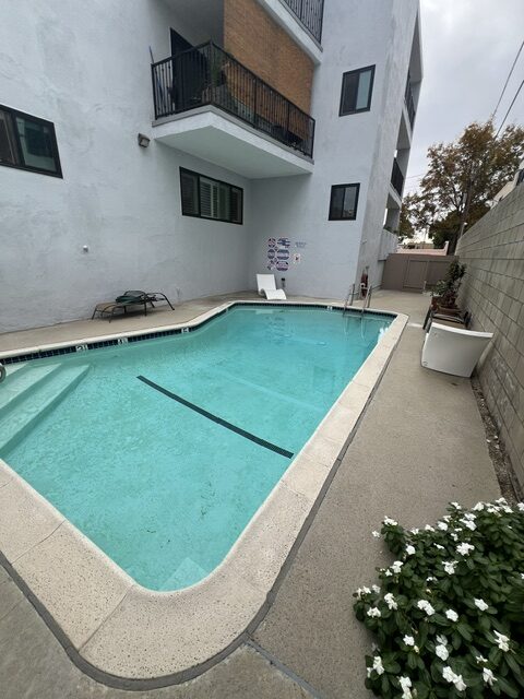 207/281 S Madison, Pasadena, CA 91101