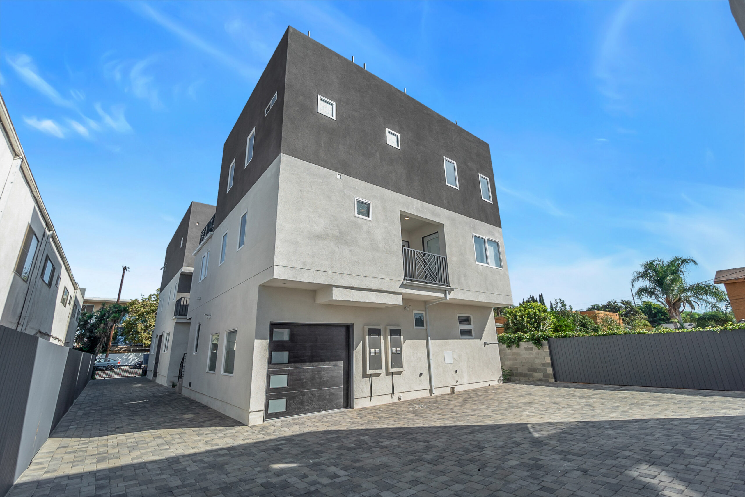 4630 Saint Elmo, Los Angeles, CA 90019