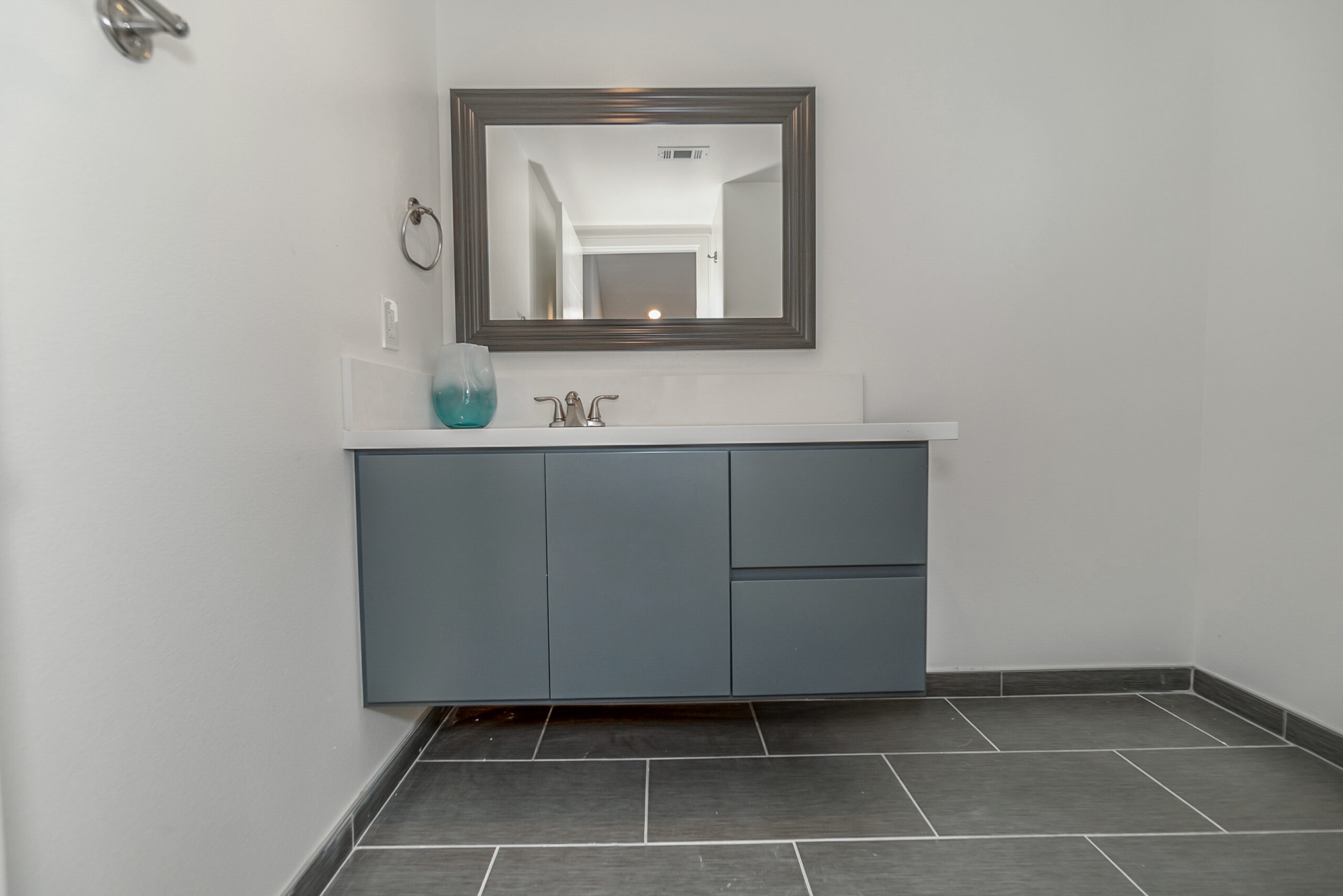 4630 Saint Elmo, Los Angeles, CA 90019