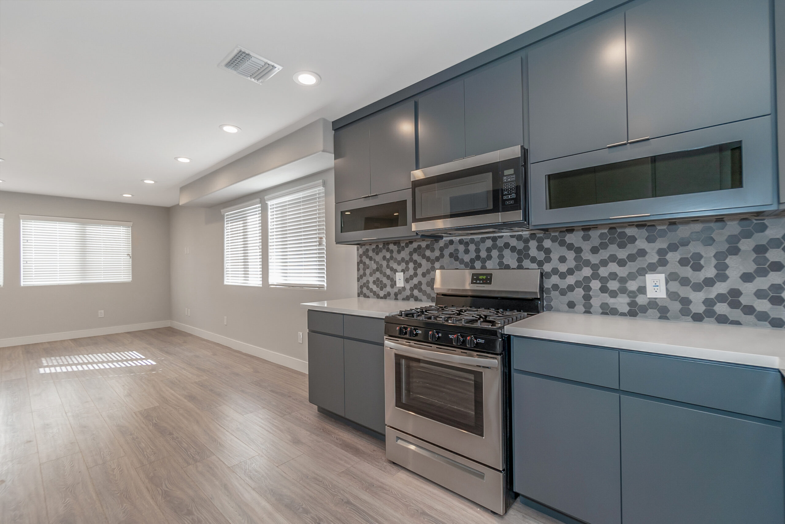 1/2/4632 Saint Elmo, Los Angeles, CA 90019