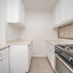 204/926 S Gramercy Dr, Los Angeles, CA 90019