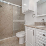 204/926 S Gramercy Dr, Los Angeles, CA 90019