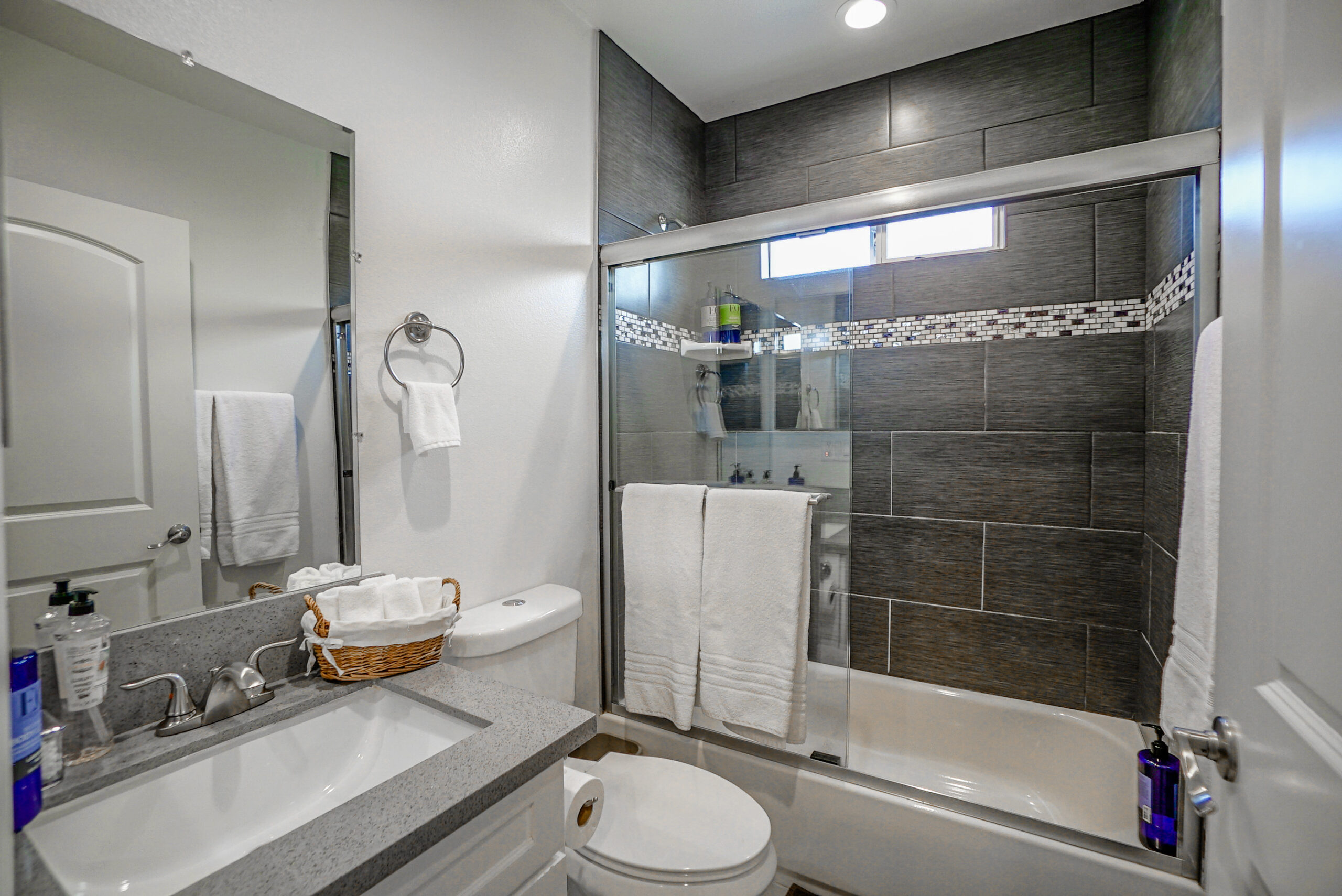 7103 1/2/7101 S La Cienaga, Los Angeles, CA 90045
