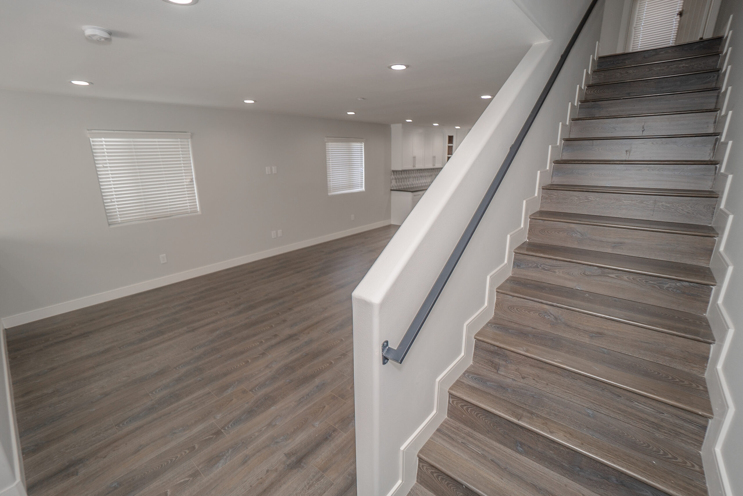2633 1/2/S La Salle Ave, Los Angeles, CA 90018