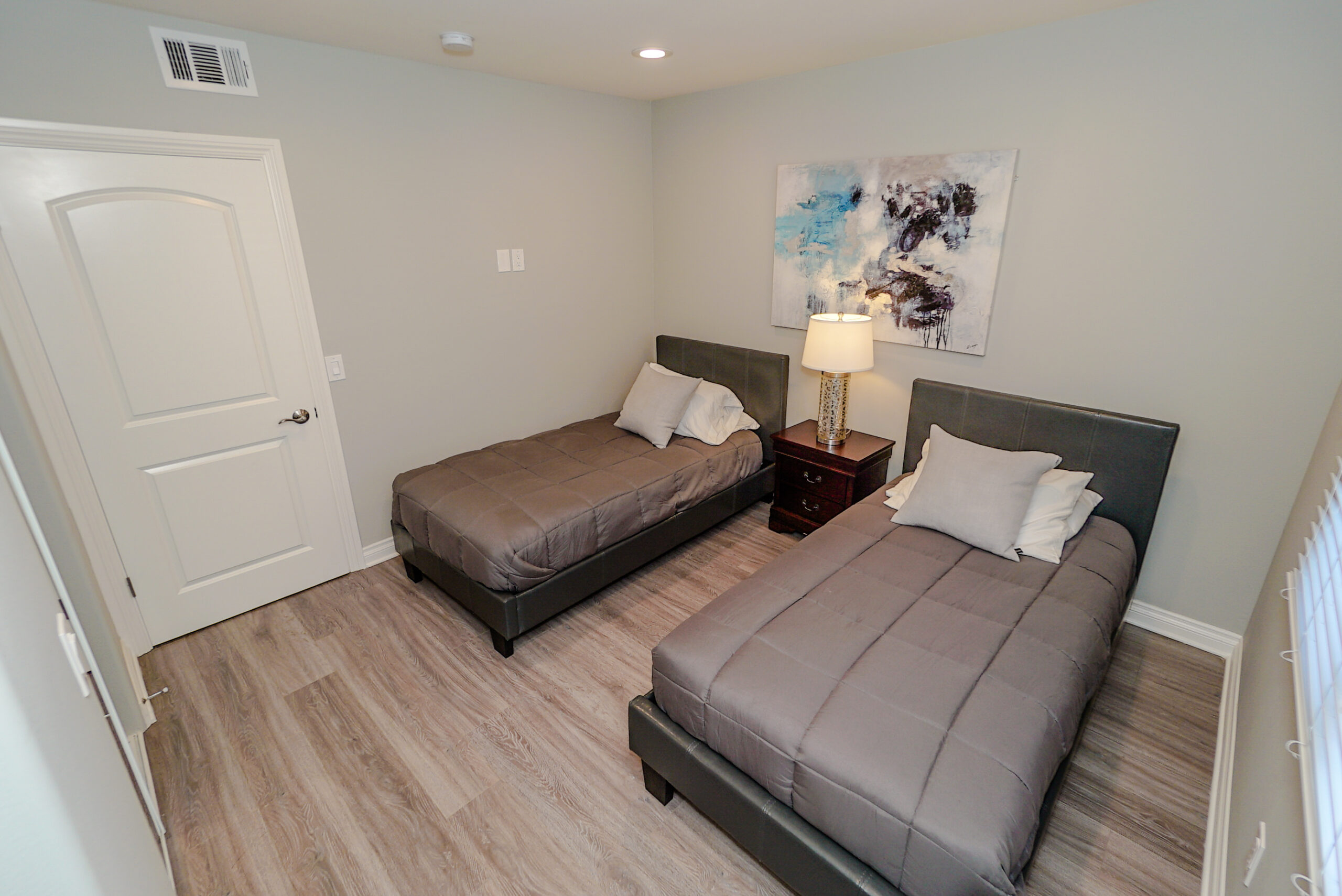 1/2/4510 Esmerelda St, Los Angeles, CA 90032